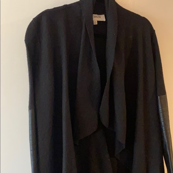 BB Dakota cardigan wrap - Picture 5 of 9